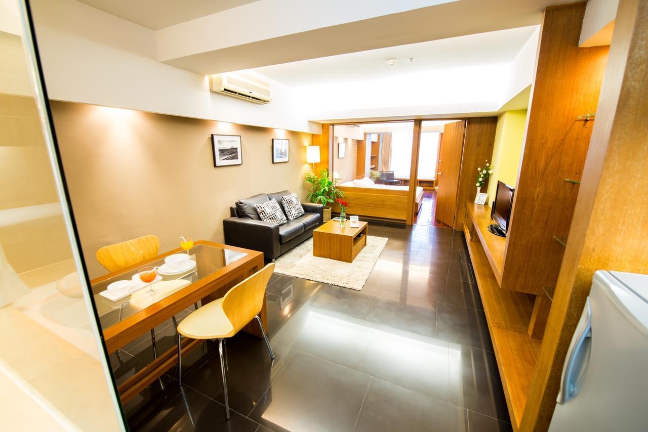 Laemtong Serviced Apartment Si Racha Extérieur photo